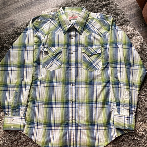 Wrangler Button up Shirt - Picture 1 of 2